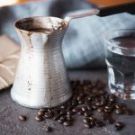 Jūsų kavos skonis bus šimtą kartų geresnis: tiesiog įberkite žiupsnelį